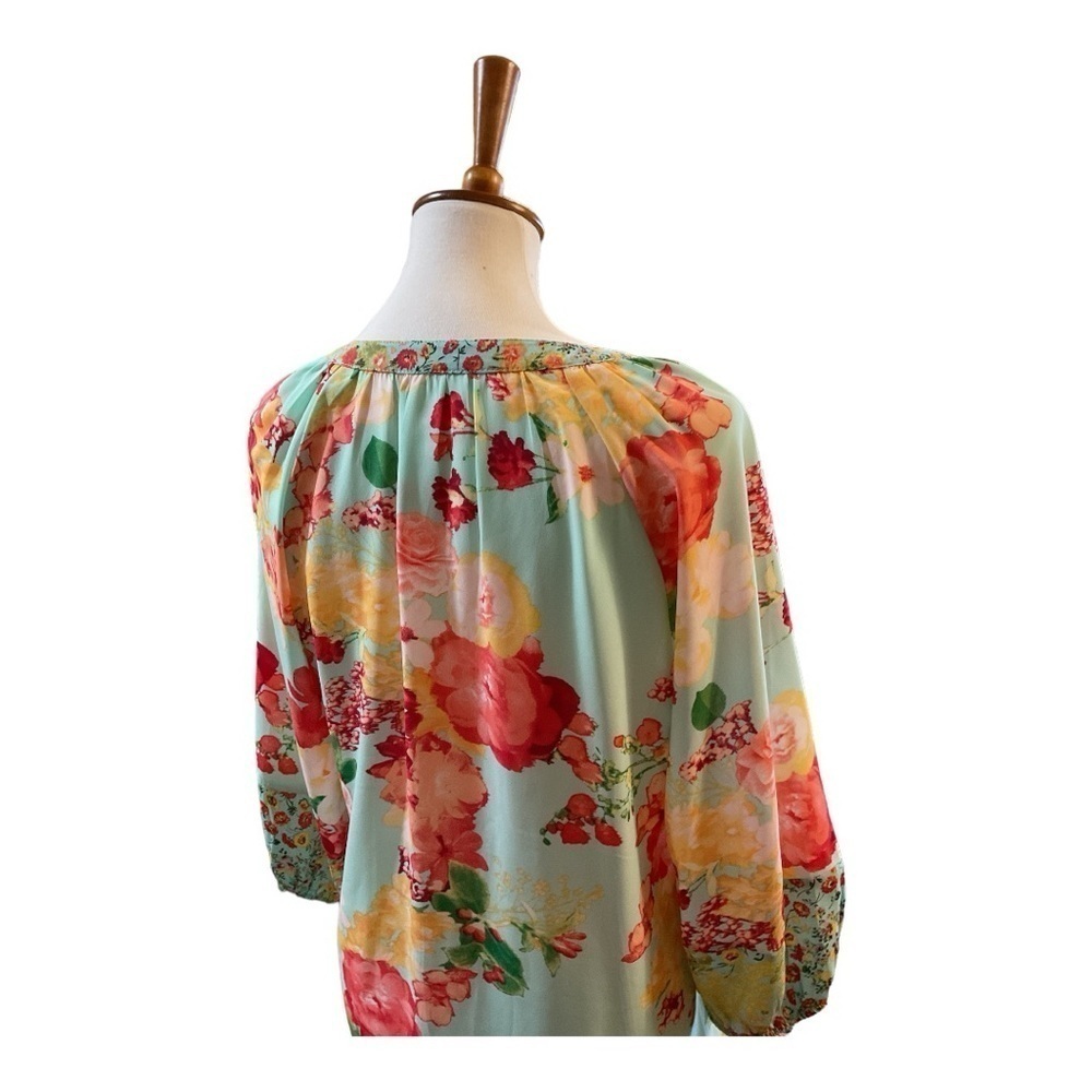 Fig and Flower Peasant Floral Boho Top - Picture 3 of 9